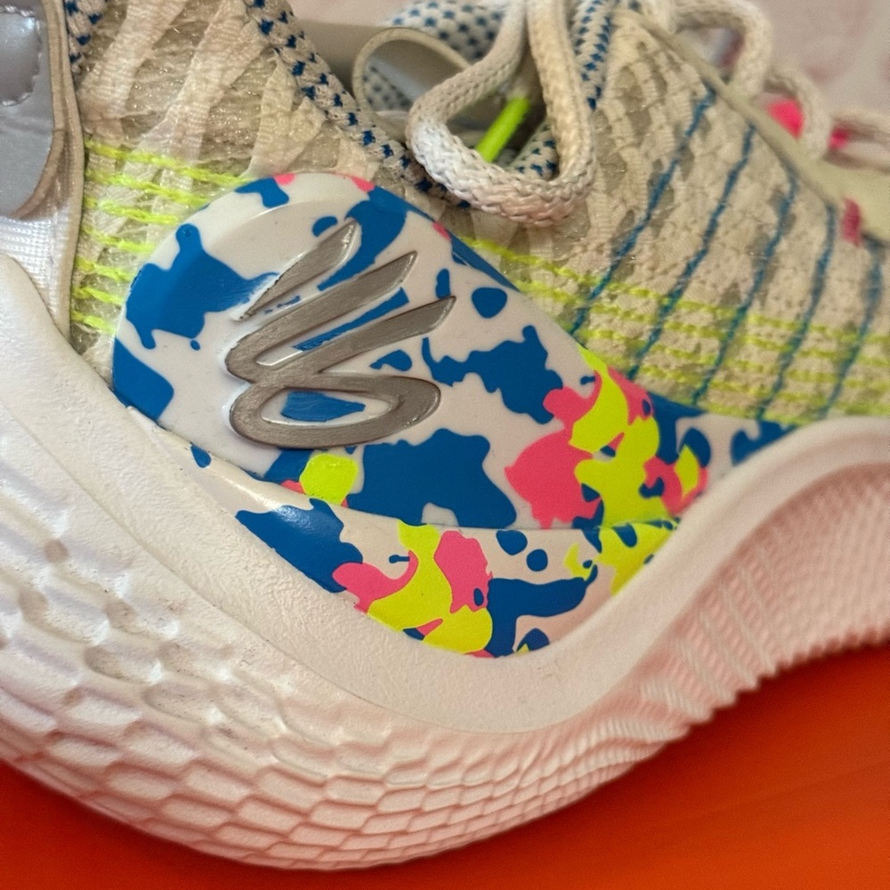 Under Armour Kids Sneakers with Multicolor Accents - Picture 2 of 5